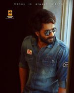 Watch Bluff Master Gomovies123