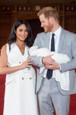 Watch Meghan & Harry: A Royal Baby Story Gomovies123