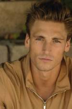 Watch Abducted: Fugitive for Love Gomovies123