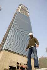 Watch Build It Bigger Gomovies123